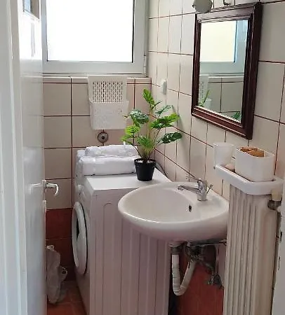 Apartment Marietta's Place: Cozy In Koum Kapi